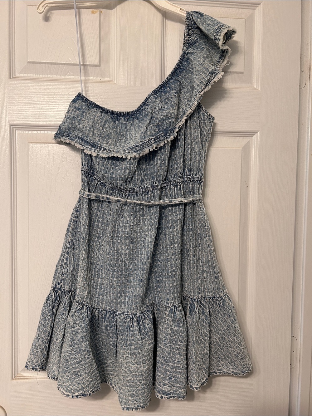 Promesa One-Shoulder Light Blue Denim Ruffle Dress